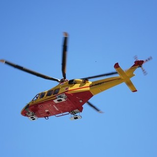 Orco Feglino, cade da circa 6 metri mentre arrampica: rocciatore in codice giallo