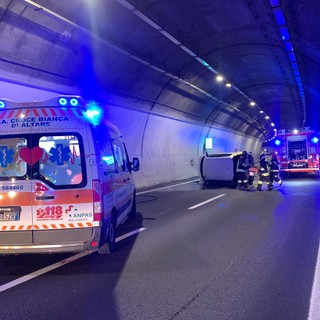 Esercitazione sulla A6, operatore antincendio accusa un malore: soccorso Esercitazione sulla A6, operatore antincendio accusa un malore: soccorso