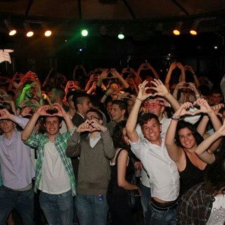 A Finale Ligure si "balla" per la vita