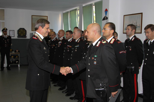 Alassio: Encomio Solenne per il carabiniere Di Carlo, sventò una rapina Alassio: Encomio Solenne per il carabiniere Di Carlo, sventò una rapina