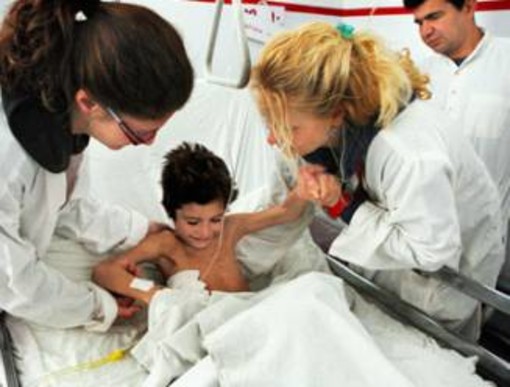 Savona: fino al venerdì 31 ottobre: “Mostra per i 20 anni di Emergency” Savona: fino al venerdì 31 ottobre: “Mostra per i 20 anni di Emergency”