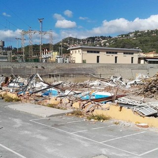Finale, demolizione degli edifici Piaggio. Cileto: "Inquinamento da polveri sottili nell'area; il sindaco faccia qualcosa"
