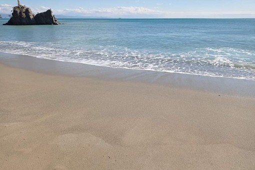 Albissola Marina, un'estate più blu con OGYRE: il 22 giugno lo spettacolo "Vague" Albissola Marina, un'estate più blu con OGYRE: il 22 giugno lo spettacolo "Vague"