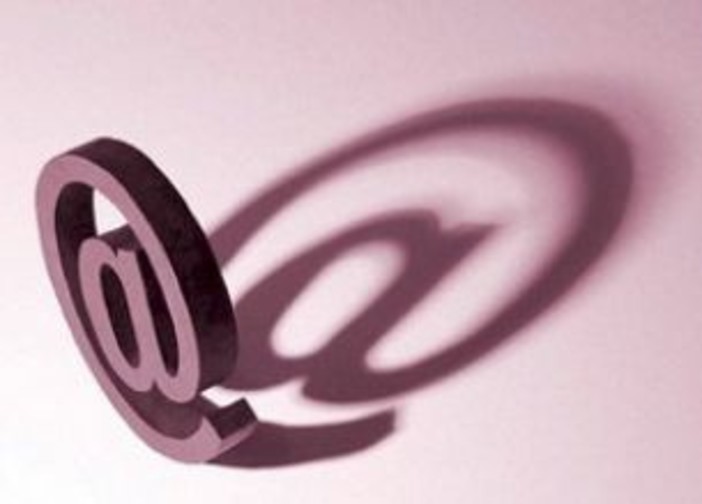 Rischi d'impresa: "I bagni marini si paghino da soli i danni" (lettera alla Redazione)