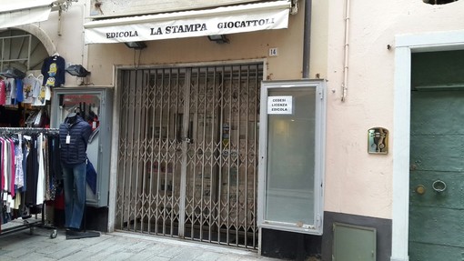 A Finale Ligure l'edicola del centro storico cede la licenza A Finale Ligure l'edicola del centro storico cede la licenza