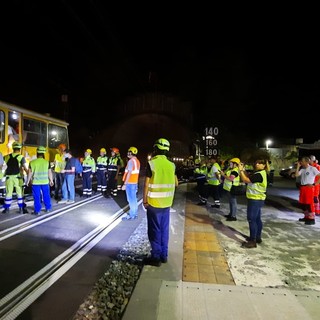 Treni, linea Savona-Ventimiglia, esercitazione della Protezione civile nella galleria Santo Stefano Treni, linea Savona-Ventimiglia, esercitazione della Protezione civile nella galleria Santo Stefano
