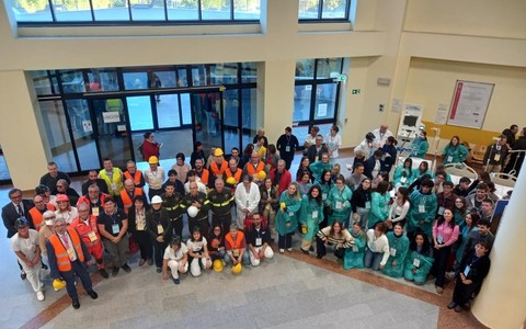 Albenga, fumo e panico in ospedale: scatta la maxi esercitazione antincendio, 100 persone coinvolte in uno scenario mai visto in provincia