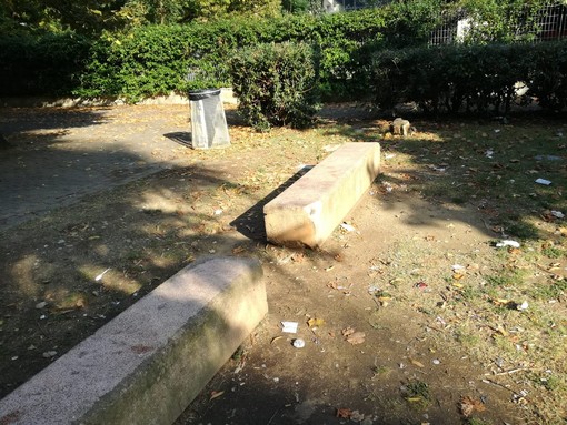 "Siamo pronti a ripristinare l'area canina di via Leopardi". Un gruppo di residenti si mette a disposizione del Comune per i lavori