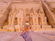 Guida turistica durante un viaggio in Egitto