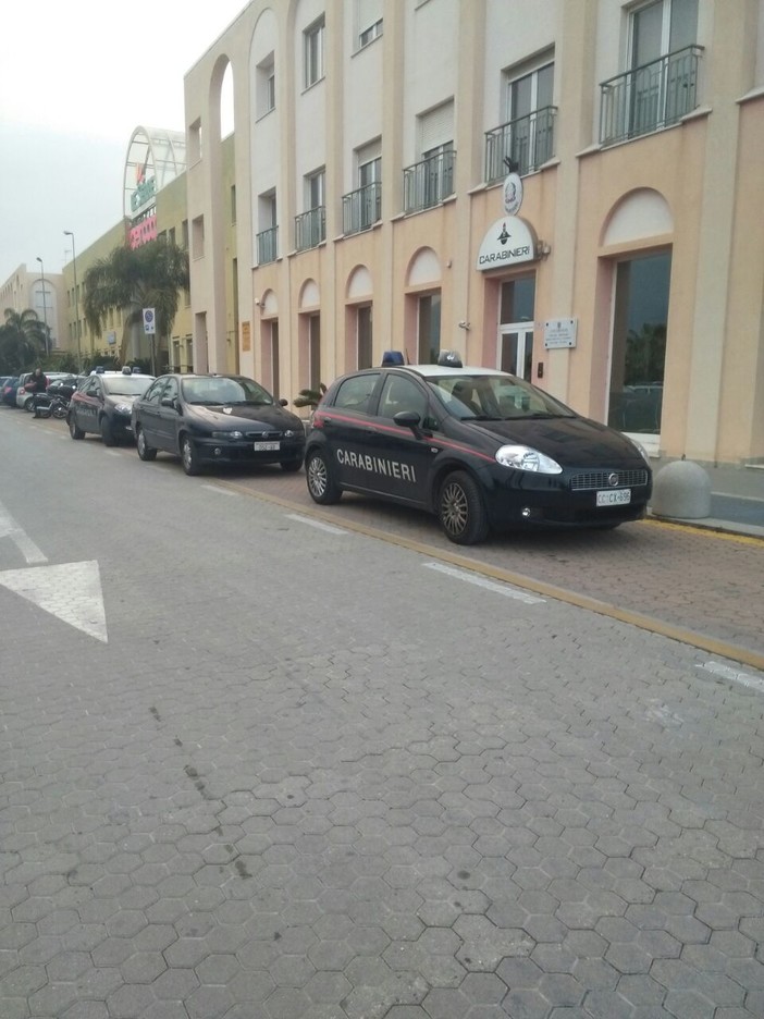 Albenga: caccia all'evaso, un 43enne algerino che potrebbe trovarsi ancora nella città ingauna Albenga: caccia all'evaso, un 43enne algerino che potrebbe trovarsi ancora nella città ingauna