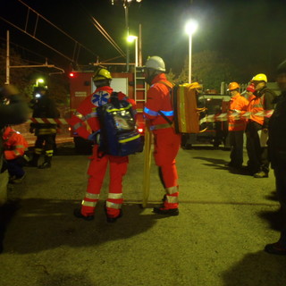 Finale Ligure, nella notte incidente nella galleria del treno, sul posto ambulanze e forze dell'ordine, ma è un'esercitazione