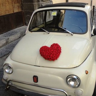 Savona, Villapiana festeggia San Valentino: bancarelle e raduno con Fiat 500 "innamorate"