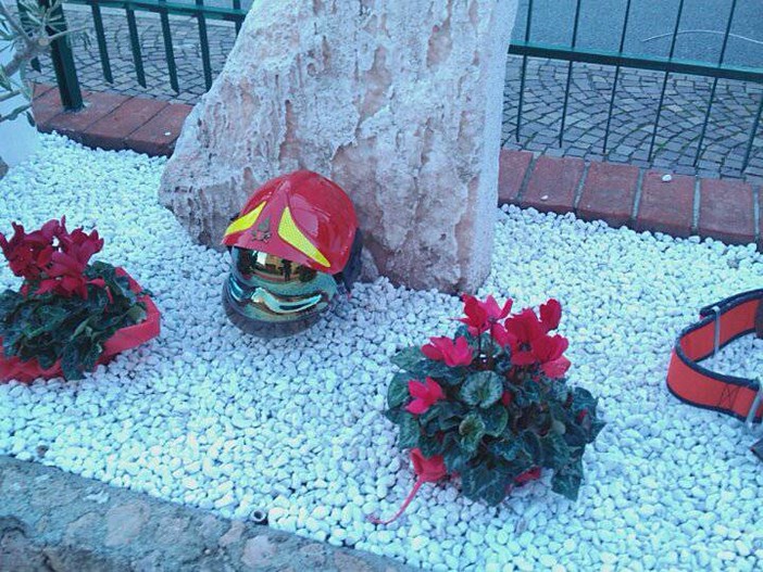 Da oggi il distaccamento finalese dei vigili del fuoco è intitolato alla memoria di Ermano Fossati