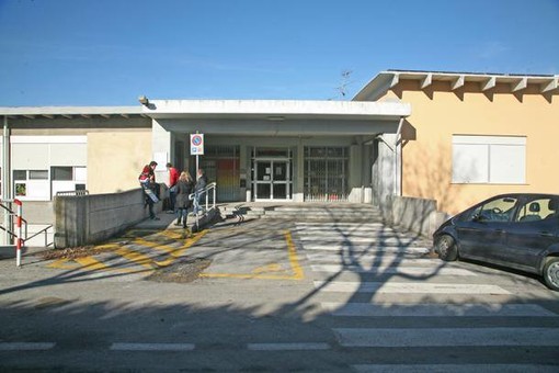 Sopralluogo nei locali dell'ex IAL di Carcare Sopralluogo nei locali dell'ex IAL di Carcare