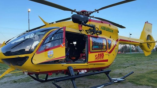 Stella S. Bernardo, via libera all'atterraggio dell'elisoccorso nel campo da calcio: necessario un volo test Stella S. Bernardo, via libera all'atterraggio dell'elisoccorso nel campo da calcio: necessario un volo test