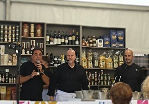 Due chef alassini in Francia per il festival de Les etoiles de Mougins