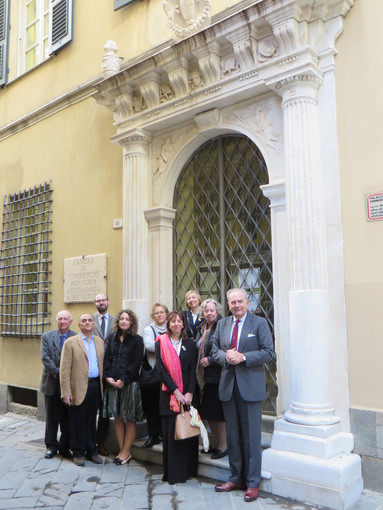 Alcuni discendenti dell’antica casata nobiliare visitano palazzo Doria Lamba di Savona