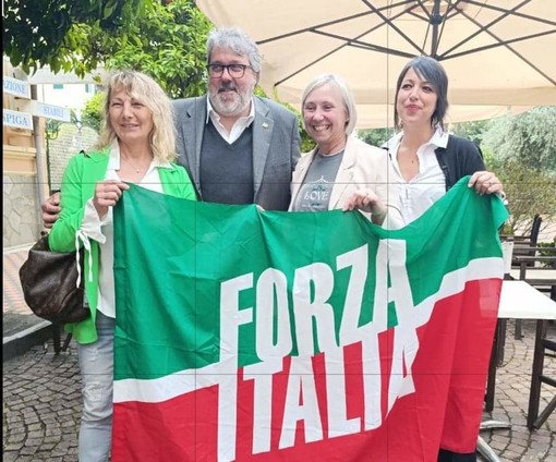 25 novembre, a Savona Forza Italia e Azzurro Donna con uno spazio per sensibilizzare i cittadini 25 novembre, a Savona Forza Italia e Azzurro Donna con uno spazio per sensibilizzare i cittadini