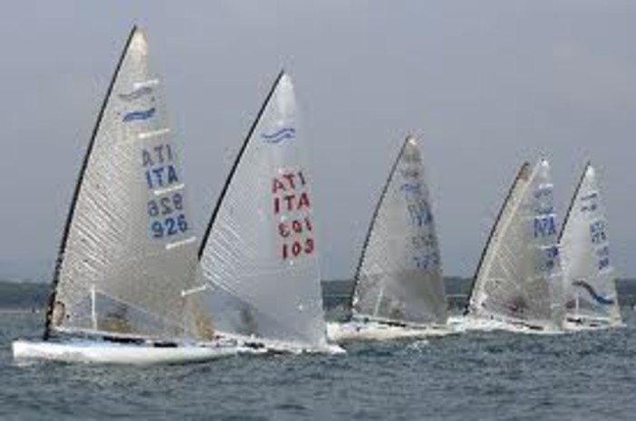 Vela: successo di Giorgio Poggi a Cannes Vela: successo di Giorgio Poggi a Cannes