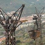 Savona, furto di rame alle Funivie, i ladri fanno razzia nella stazione di Ciatti