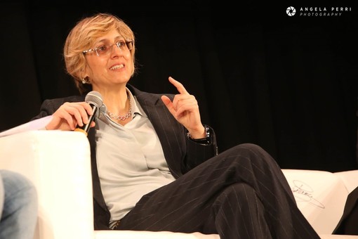 Giulia Bongiorno nuovo ministro della PA, i Fieui di caruggi: "Pare davvero che la fionda porti fortuna" Giulia Bongiorno nuovo ministro della PA, i Fieui di caruggi: "Pare davvero che la fionda porti fortuna"