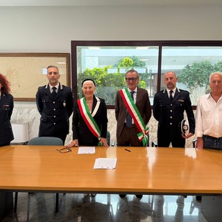 Albenga e Ceriale insieme per una polizia locale più efficiente: firmata la convenzione per la gestione associata di alcuni servizi
