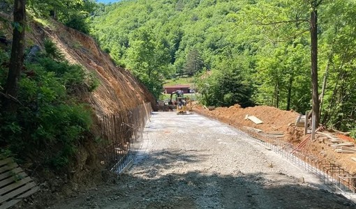 Buche stradali e protezione a valle inesistente, il sindaco di Urbe sollecita la Provincia: "Attendiamo interventi sulla Sp 53" Buche stradali e protezione a valle inesistente, il sindaco di Urbe sollecita la Provincia: "Attendiamo interventi sulla Sp 53"