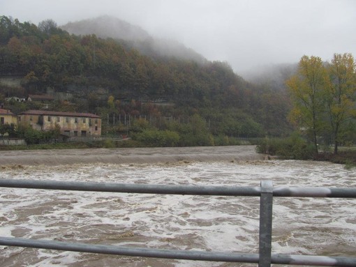 In piena la Bormida di Cengio: fiato sospeso per l'ACNA In piena la Bormida di Cengio: fiato sospeso per l'ACNA