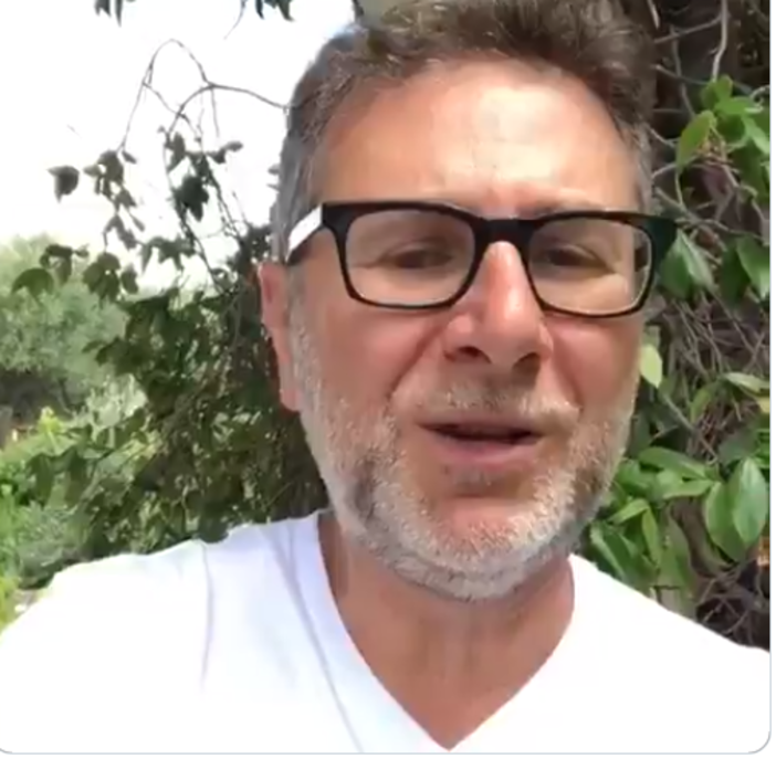"Non possiamo rischiare la vita per una serata": Fabio Fazio lancia un appello ai giovani "Non possiamo rischiare la vita per una serata": Fabio Fazio lancia un appello ai giovani