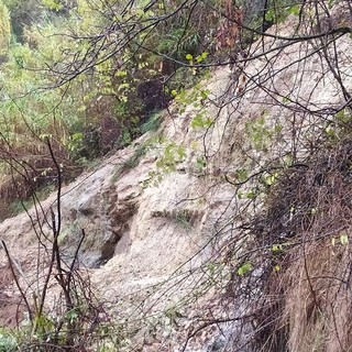 Savona, frana a Montemoro, l'allarme dei residenti: "Siamo isolati e non viene nessuno"
