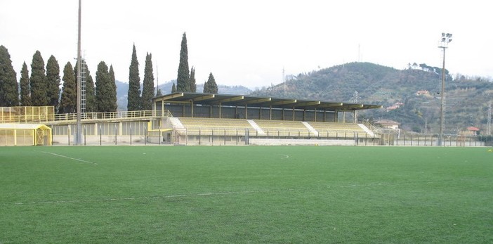Aggrediscono con calci e pugni i dirigenti del Quiliano-Valleggia, Daspo per quattro tifosi dell'Asd Albissole Aggrediscono con calci e pugni i dirigenti del Quiliano-Valleggia, Daspo per quattro tifosi dell'Asd Albissole