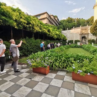 Turismo, Toti: "Liguria è la Florida d'Italia, nel 2022 oltre 15 milioni di presenze"