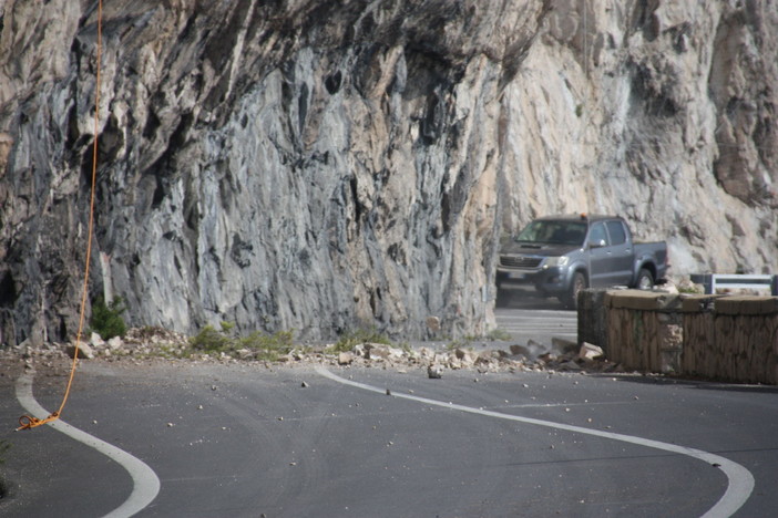 Capo Noli, controlli e messa in sicurezza terminati: la strada riaprirà entro le 19 Capo Noli, controlli e messa in sicurezza terminati: la strada riaprirà entro le 19