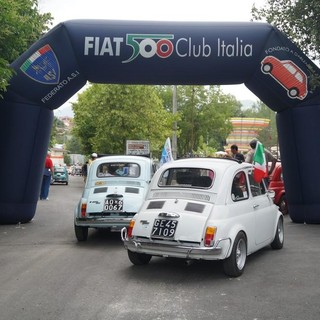 A Loano raduno delle 500, artigiani e festa della birra