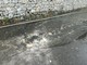 Finale Ligure, via della Pineta: asfalto spaccato, un fiume di fogna invade la strada (FOTO e VIDEO) Finale Ligure, via della Pineta: asfalto spaccato, un fiume di fogna invade la strada (FOTO e VIDEO)