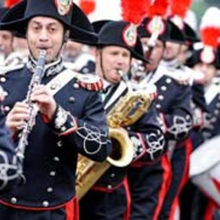 Albenga, per il centenario della Croce Bianca, concerto della Fanfara dei Carabinieri