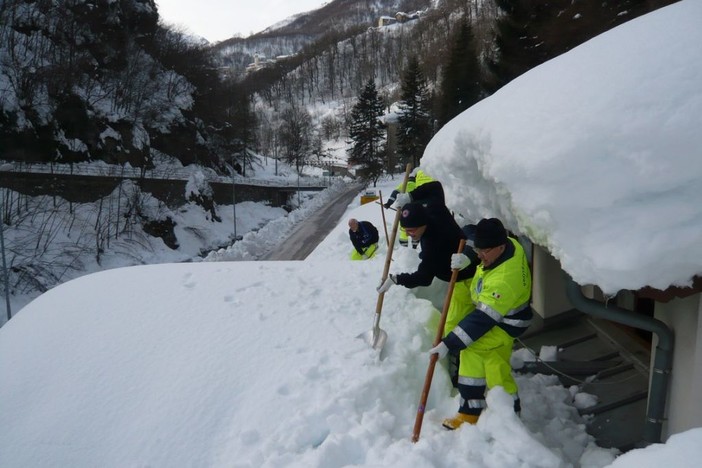 Val Bormida: il termometro scende zotto lo zero, e per domani si attende la neve Val Bormida: il termometro scende zotto lo zero, e per domani si attende la neve