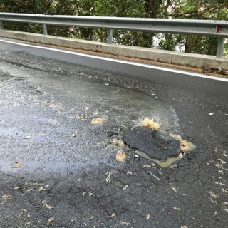 Finale Ligure, problema sversamento liquami risolto in via della Pineta (FOTO e VIDEO)
