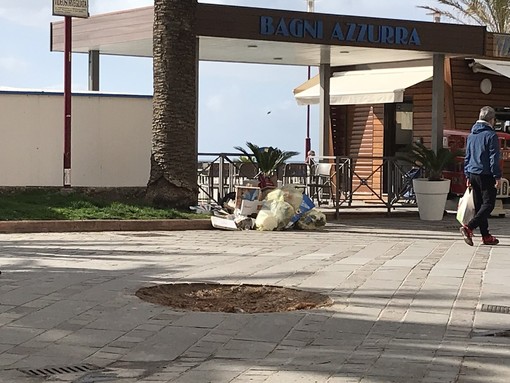 Finale Ligure, la consigliera Geremia: "Così si accolgono i turisti" (FOTO)