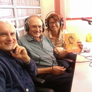 Albenga: Teatro Ambra tutto esaurito per Ottobre De Andrè