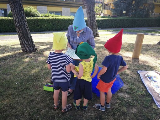 Loano, nuovo appuntamento con le “Fiabe e leggende al parco” di nonna Piera