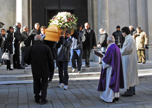 Savona: tanti amici e sportivi al funerale di Silvio Patatti