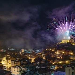 Finale, "Viaggio nel Medioevo 2019": quattro giorni di grandi successi con giocoleria, cultura e fuochi d’artificio