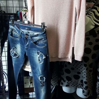 Furto al negozio "C'è moda e moda" di Finale Ligure