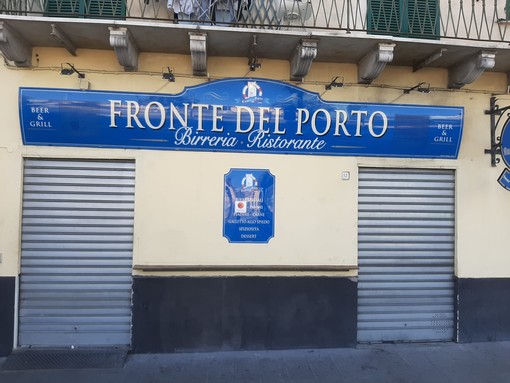 Savona, nessuna positività al "Fronte del Porto". I titolari: "Adottate le misure anti contagio, i risultati dei tamponi lo dimostrano" Savona, nessuna positività al "Fronte del Porto". I titolari: "Adottate le misure anti contagio, i risultati dei tamponi lo dimostrano"