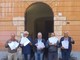 Albenga, mille firme in due ore per "piazzetta De Andrè" Albenga, mille firme in due ore per "piazzetta De Andrè"