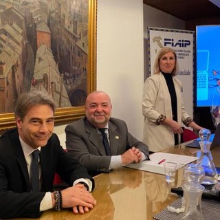 Becchi (FIAIP Savona): "Molte case sono libere, ma si temono contenziosi il nodo della gestione immobiliare" Becchi (FIAIP Savona): "Molte case sono libere, ma si temono contenziosi il nodo della gestione immobiliare"