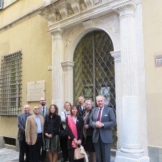 Alcuni discendenti dell’antica casata nobiliare visitano palazzo Doria Lamba di Savona