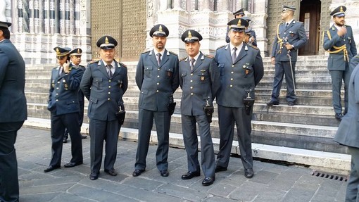 Protocollo d’intesa tra il MIUR e la Guardia di Finanza per l’attuazione di nuovi profili di “collaborazione formativa” Protocollo d’intesa tra il MIUR e la Guardia di Finanza per l’attuazione di nuovi profili di “collaborazione formativa”