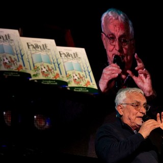 Albenga, Gino Rapa racconta… parole, musica e favole nella Piazzetta dei Leoni